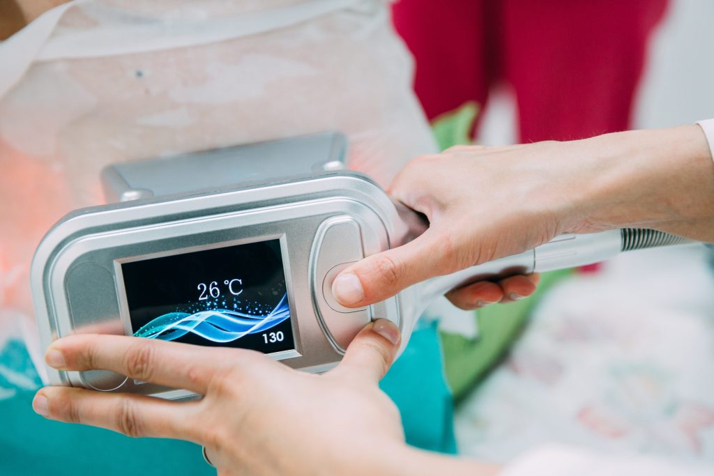 Cryolipolysis device for fat removal
